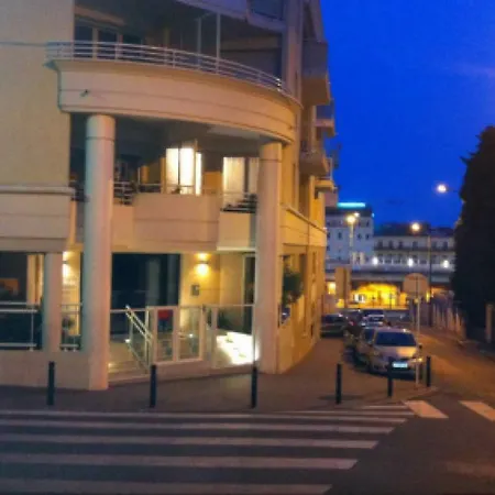 Appartement Bristol Red Cannes